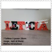 Lettre en bois à poser de 20cm ladybug - miraculous