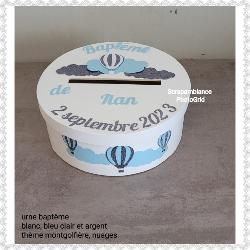 Urne baptême thème montgolfières et nuages