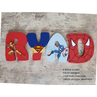 Lettre en bois à coller - 8cm thème super héros-avengers