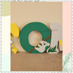 Lettre en bois à poser de 15CM thème koalas et eucalyptus