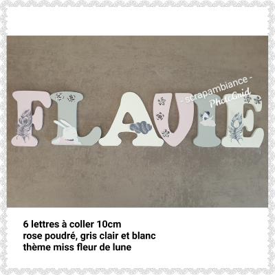 Lettre en bois à coller - 10cm thème miss fleur de lune