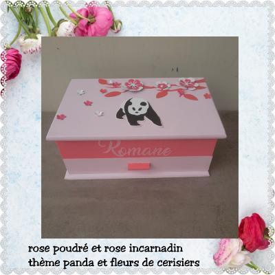 Boite à bijoux  thème panda et fleurs de cerisier